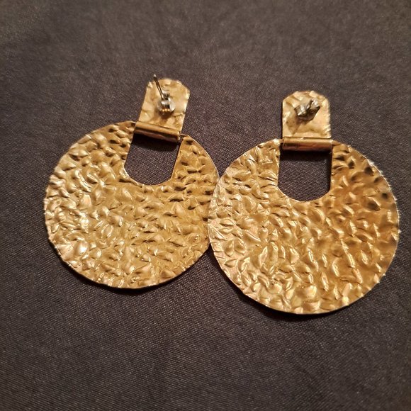 Vintage hammer style fashion earrings - Picture 2 of 2
